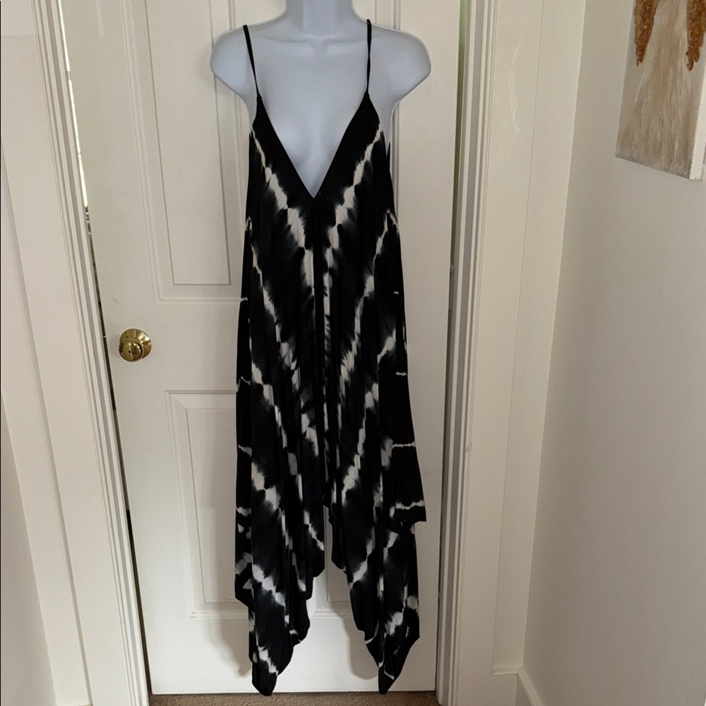 Nostalgia Jumpsuit NWOT‎